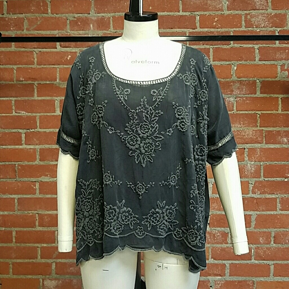 Johnny Was Gray Embroidered Top
